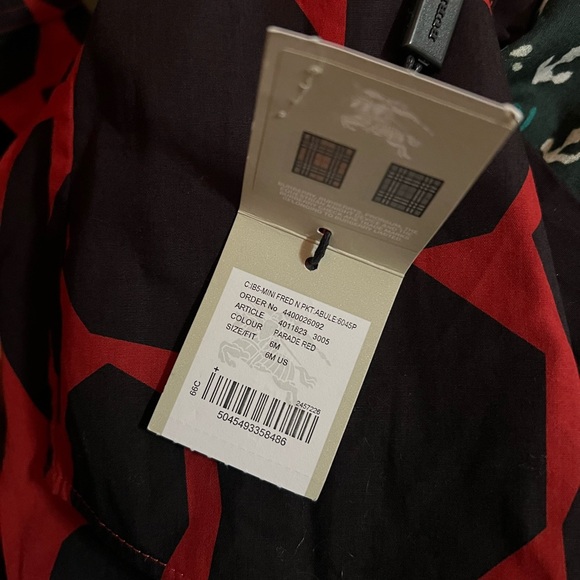 Burberry 6m button down shirt - Picture 4 of 4